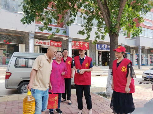 端午粽飄香 交通執(zhí)法送溫情——市交通運(yùn)輸綜合行政執(zhí)法支隊(duì)開(kāi)展‘濃情端午粽有情’暨城市配送志愿服務(wù)活動(dòng)